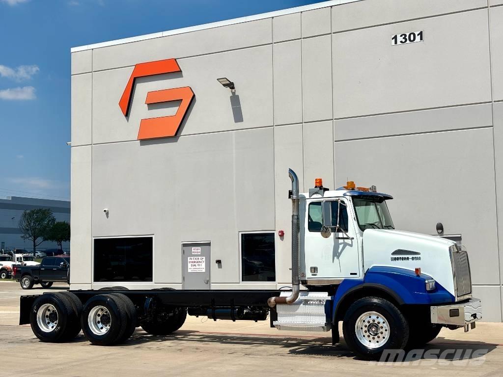 Western Star 4900 Vilcēji