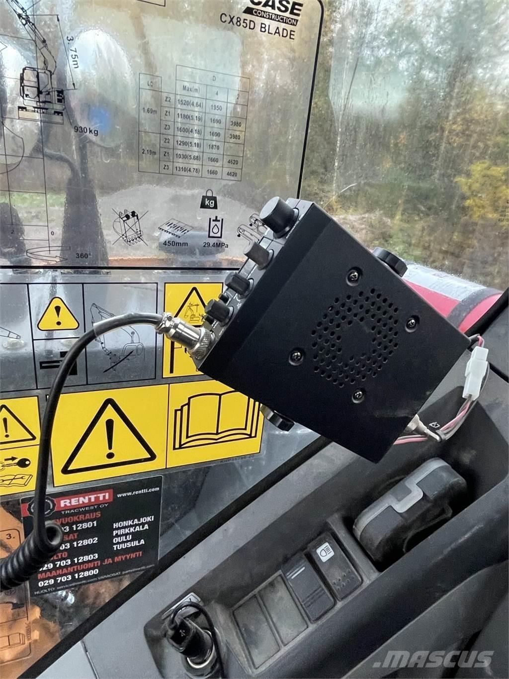 CASE CX85D SR Vidēja lieluma ekskavatori 7 t - 12 t