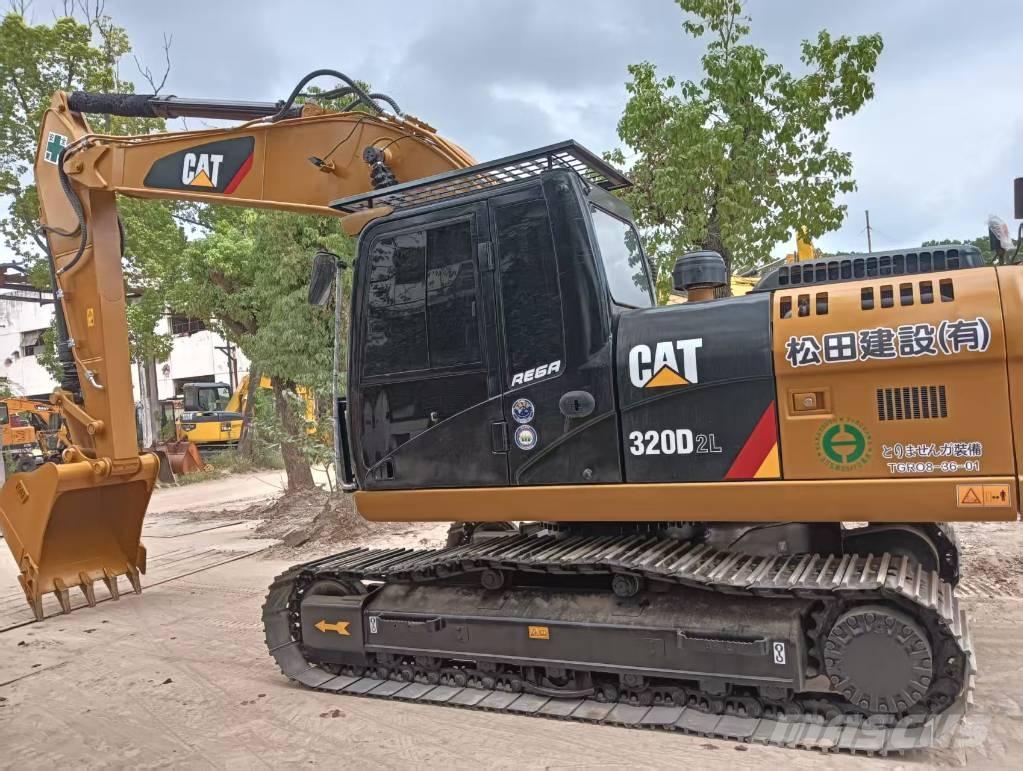 CAT 320 D2L Kāpurķēžu ekskavatori