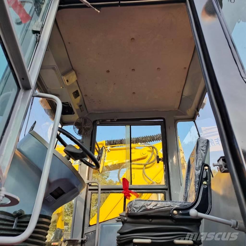 XCMG XS 143 J Vienvalča grunts veltņi