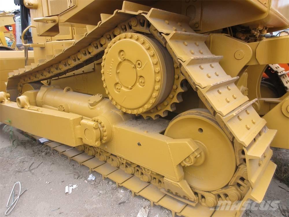 CAT D 8 N Kāpurķēžu buldozeri