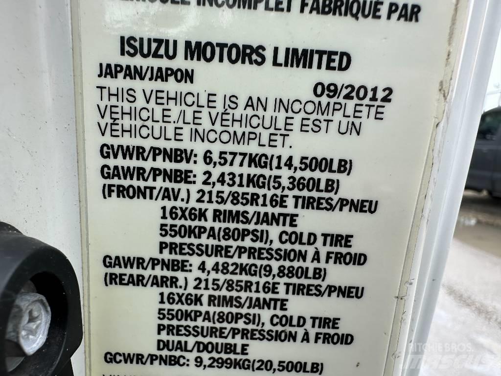 Isuzu NPR HD Ielu tīrāmās mašīnas