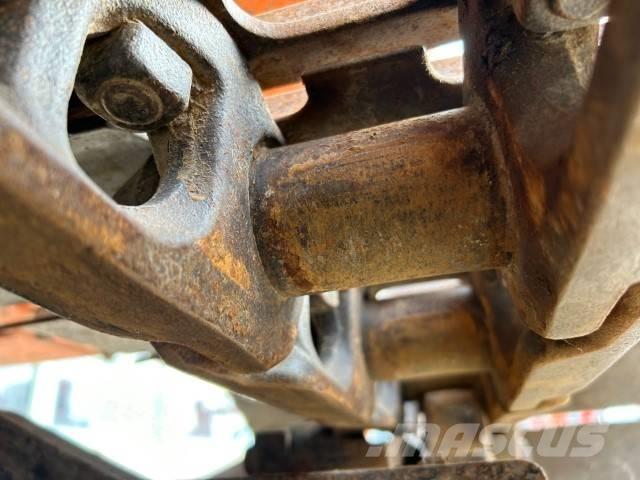 Fiat-Hitachi EX 165 Kāpurķēžu ekskavatori