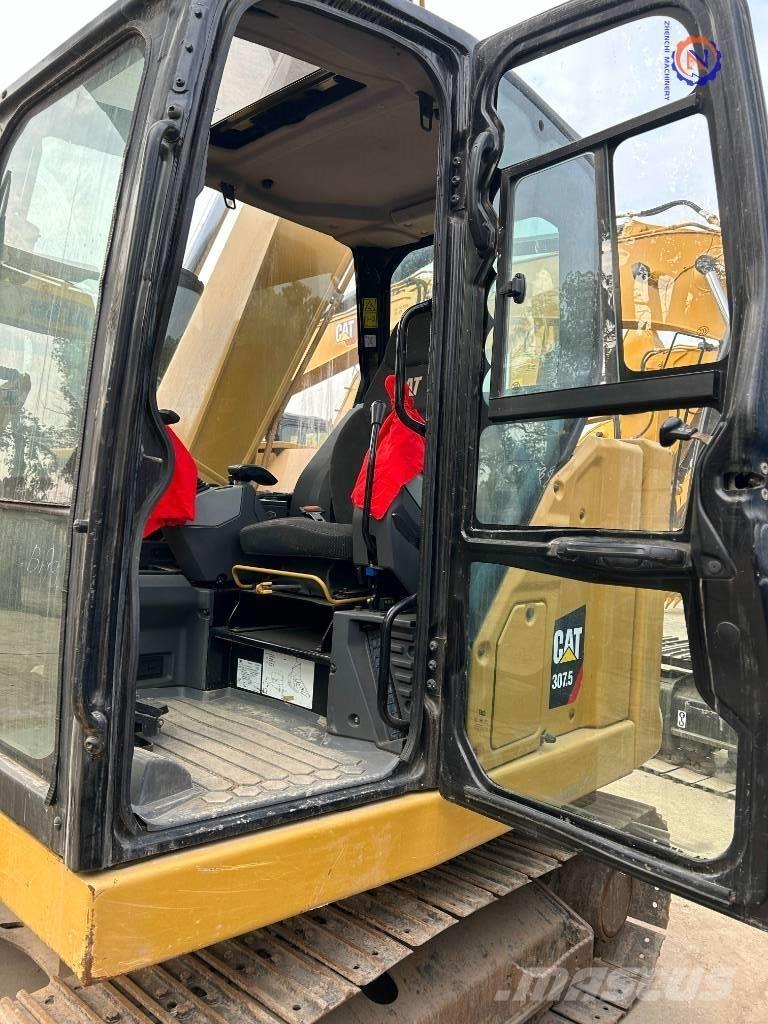 CAT 307.5 Vidēja lieluma ekskavatori 7 t - 12 t