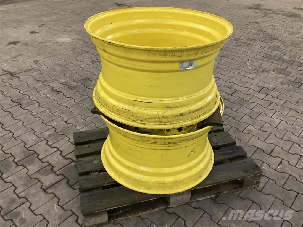 John Deere 16x30 Riepas, riteņi un diski