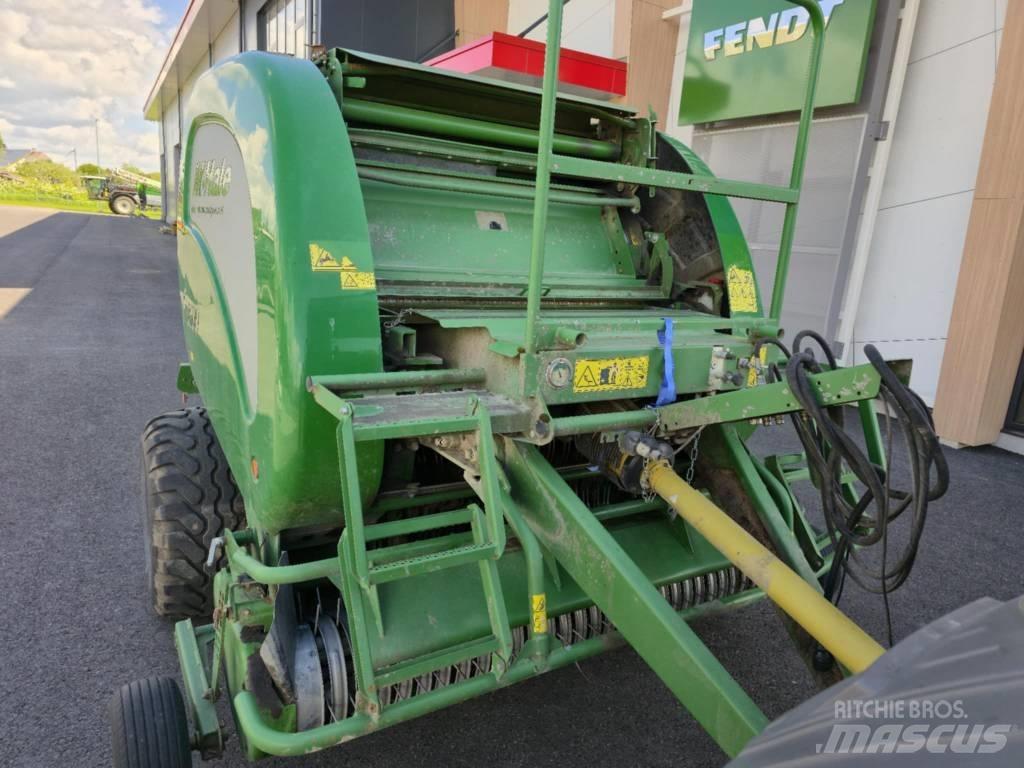 McHale F 5500 Rituļu preses