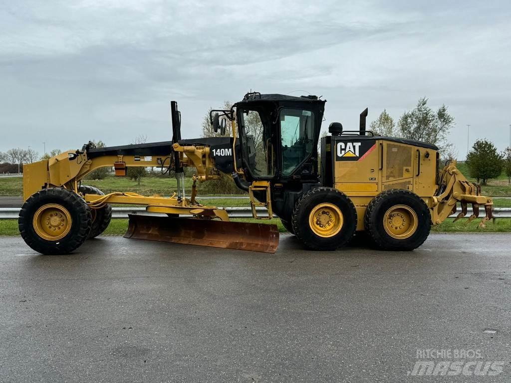 CAT 140M Greideri
