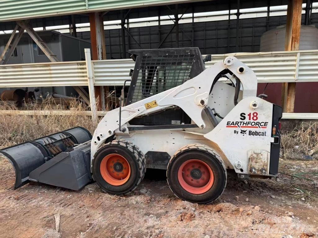 Bobcat S 18 Lietoti riteņu kompaktiekrāvēji