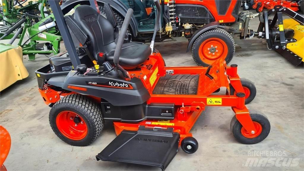 Kubota Z1-421 Mauriņa pļaujmašīnas