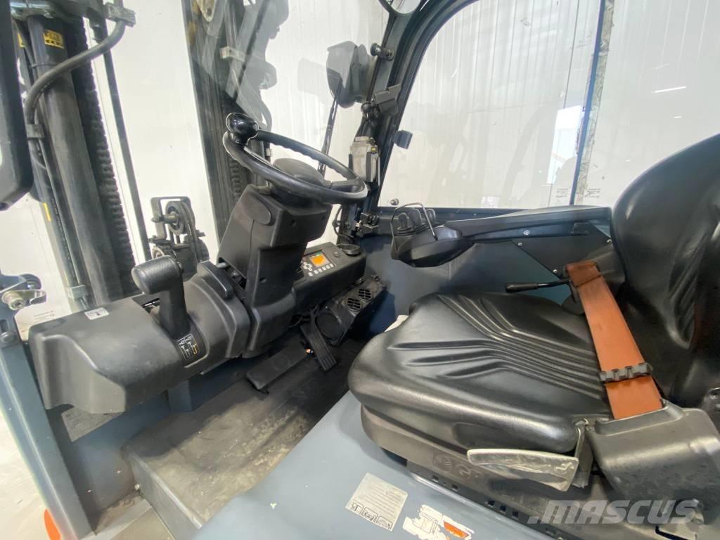 Toyota 8FBMT35 Elektriskie iekrāvēji