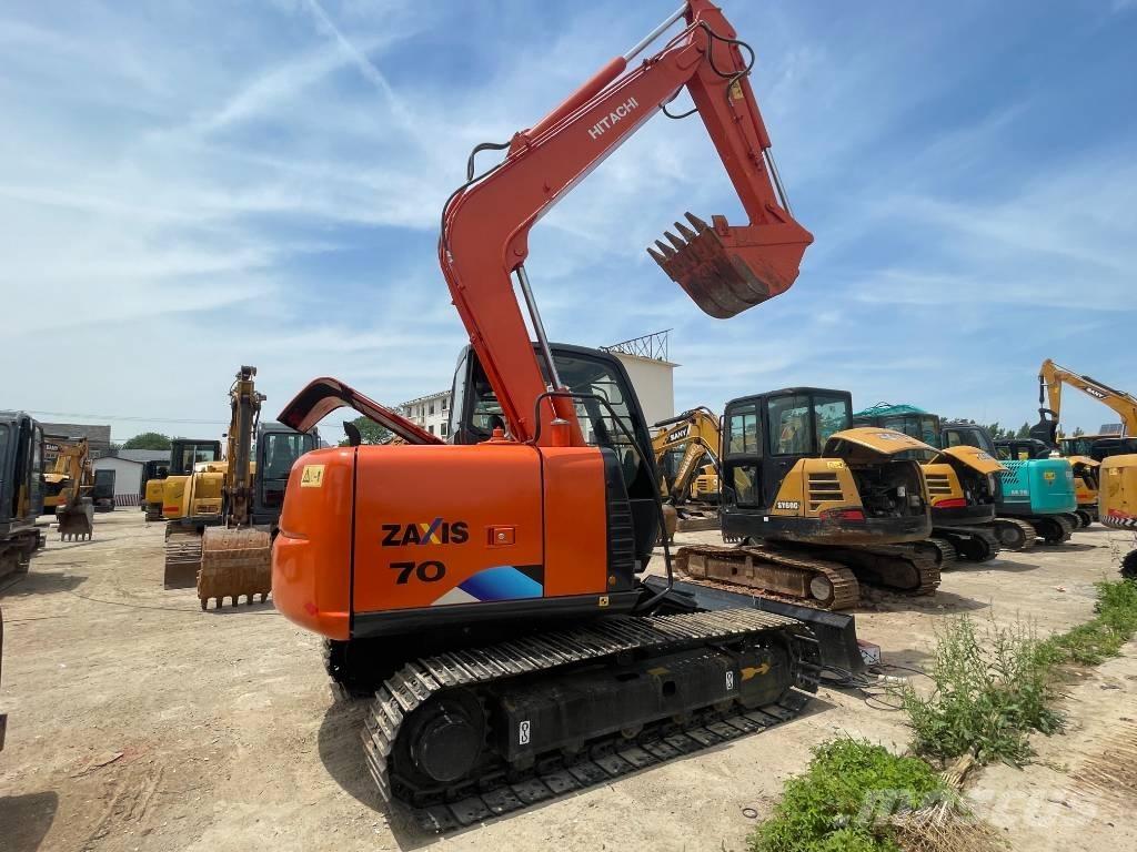 Hitachi ZX 70 Vidēja lieluma ekskavatori 7 t - 12 t