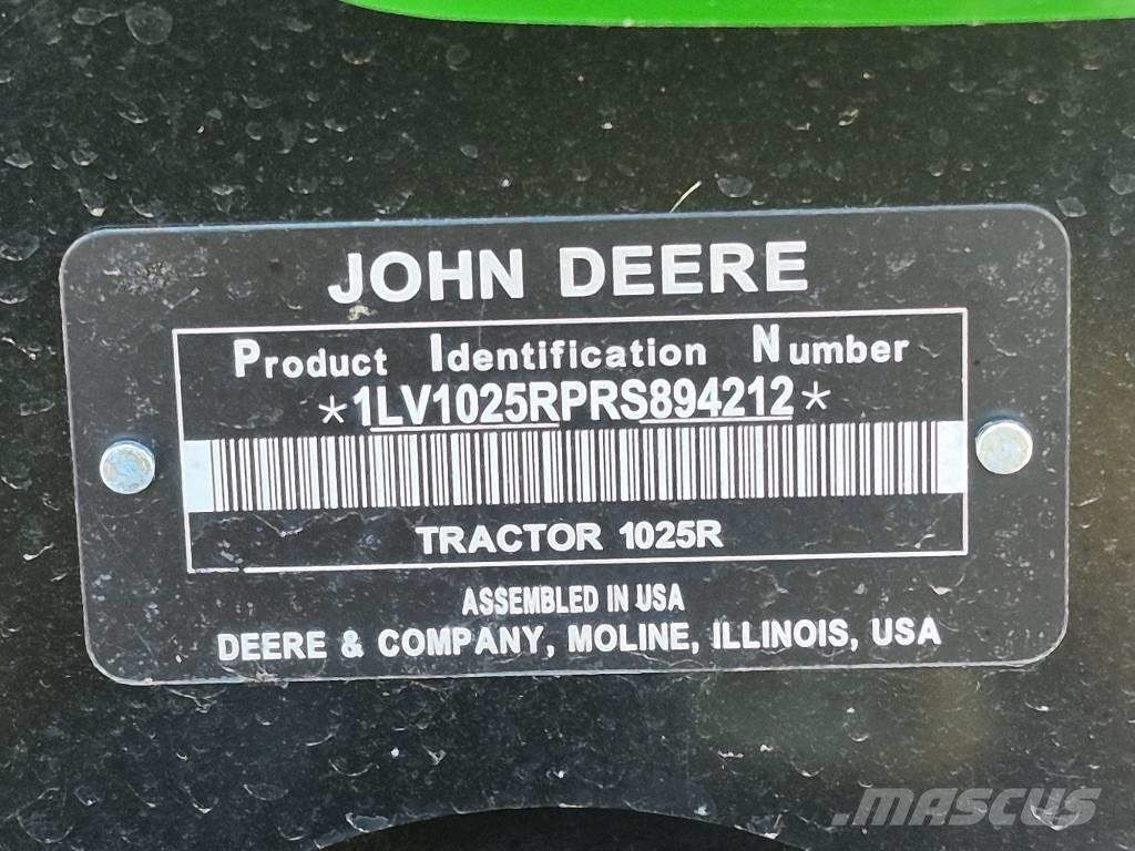 John Deere 1025 R Traktori