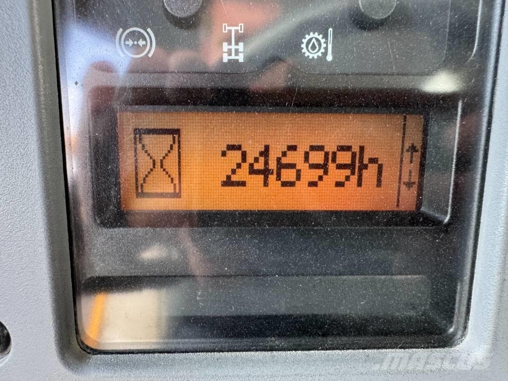 Volvo A 40 D Artikulētie pašizgāzēji