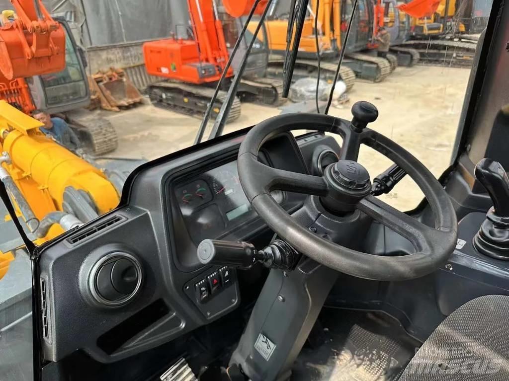 LiuGong 856H Iekrāvēji uz riteņiem