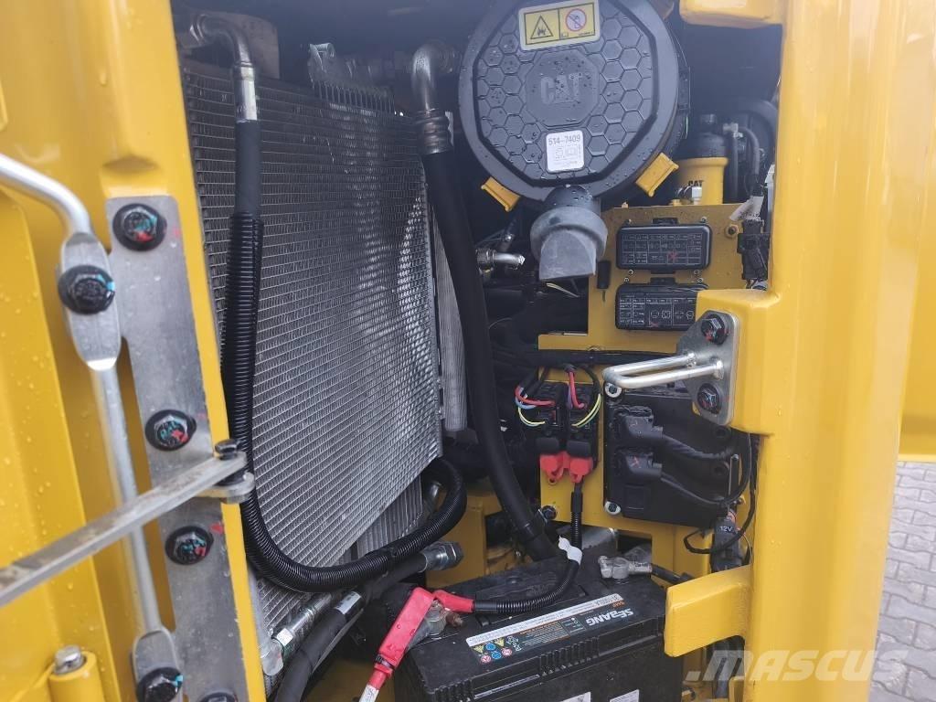 CAT 308 Kāpurķēžu ekskavatori