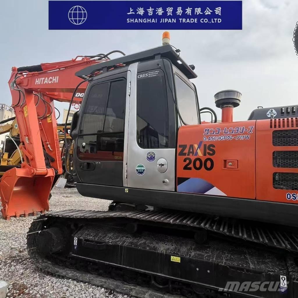 Hitachi ZX 200 Kāpurķēžu ekskavatori