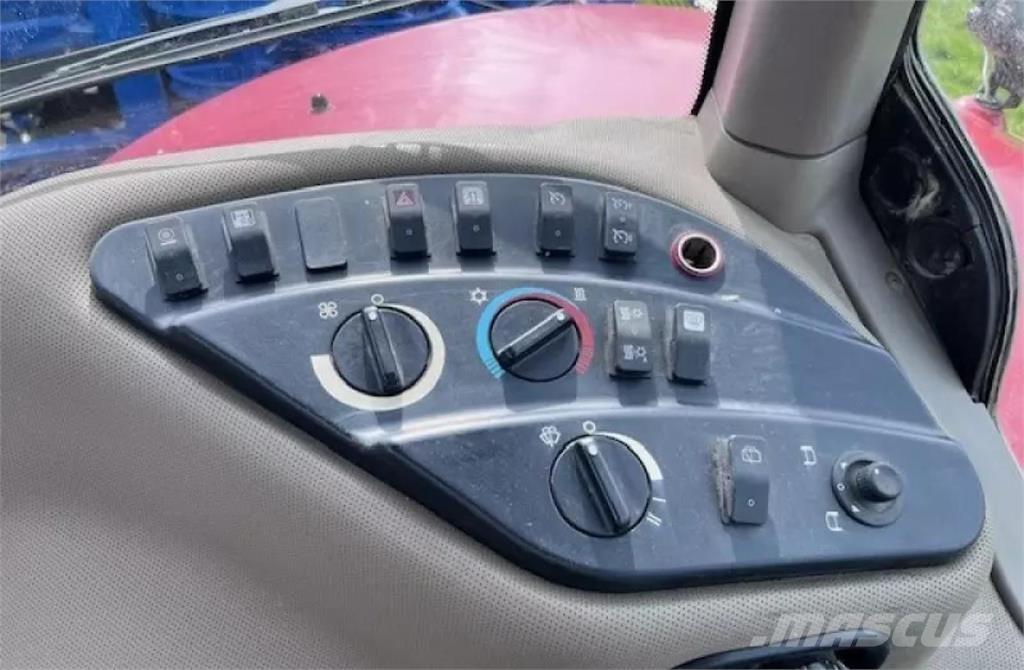 Case IH MAGNUM 280 Traktori