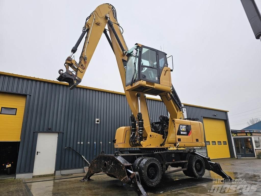 CAT MH 3022 Industriālie iekrāvēji
