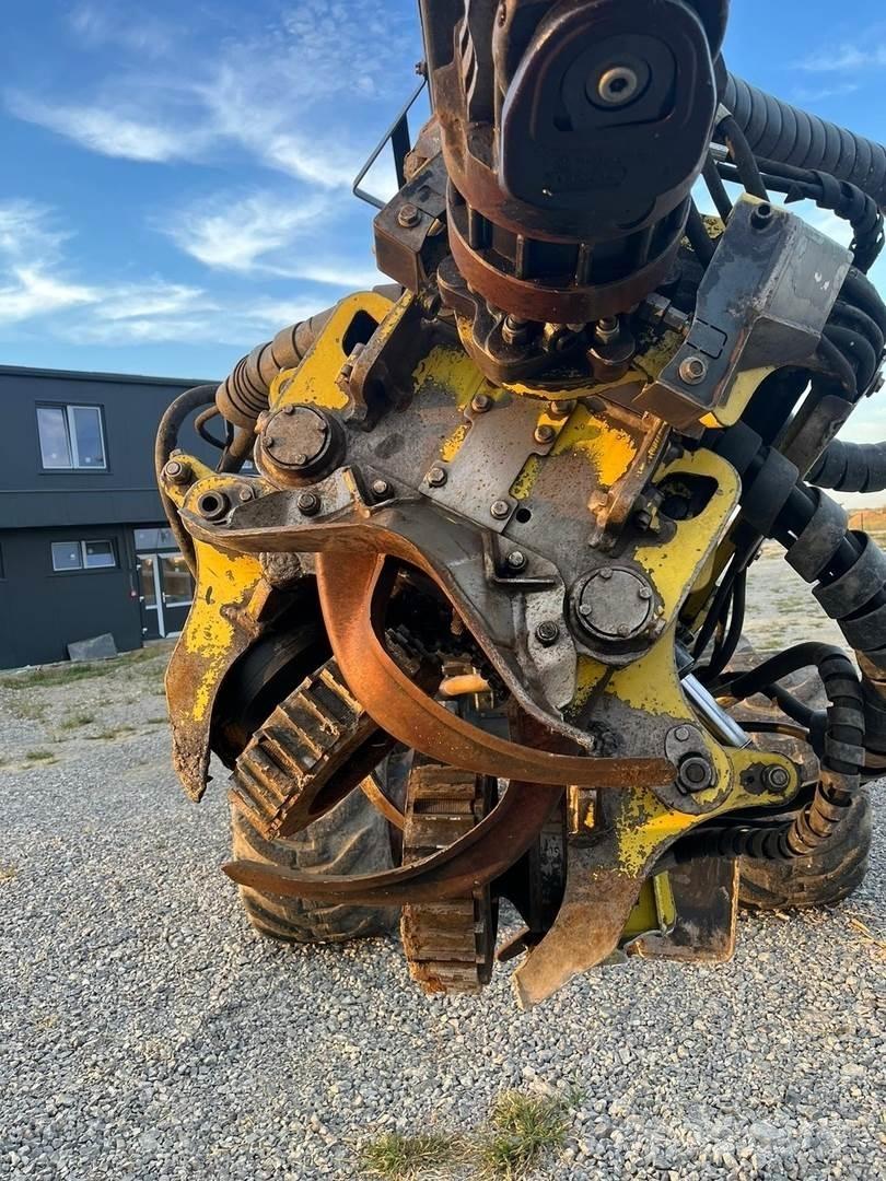 John Deere H414 Hārvesteru kausi