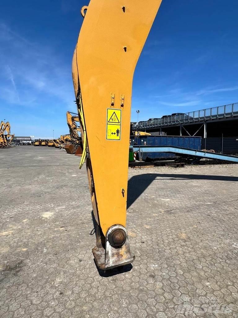 CAT MH3040 Industriālie iekrāvēji