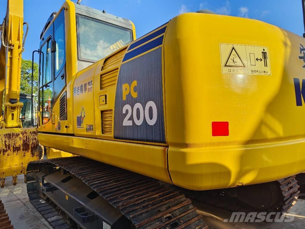 Komatsu PC 200-8 Kāpurķēžu ekskavatori