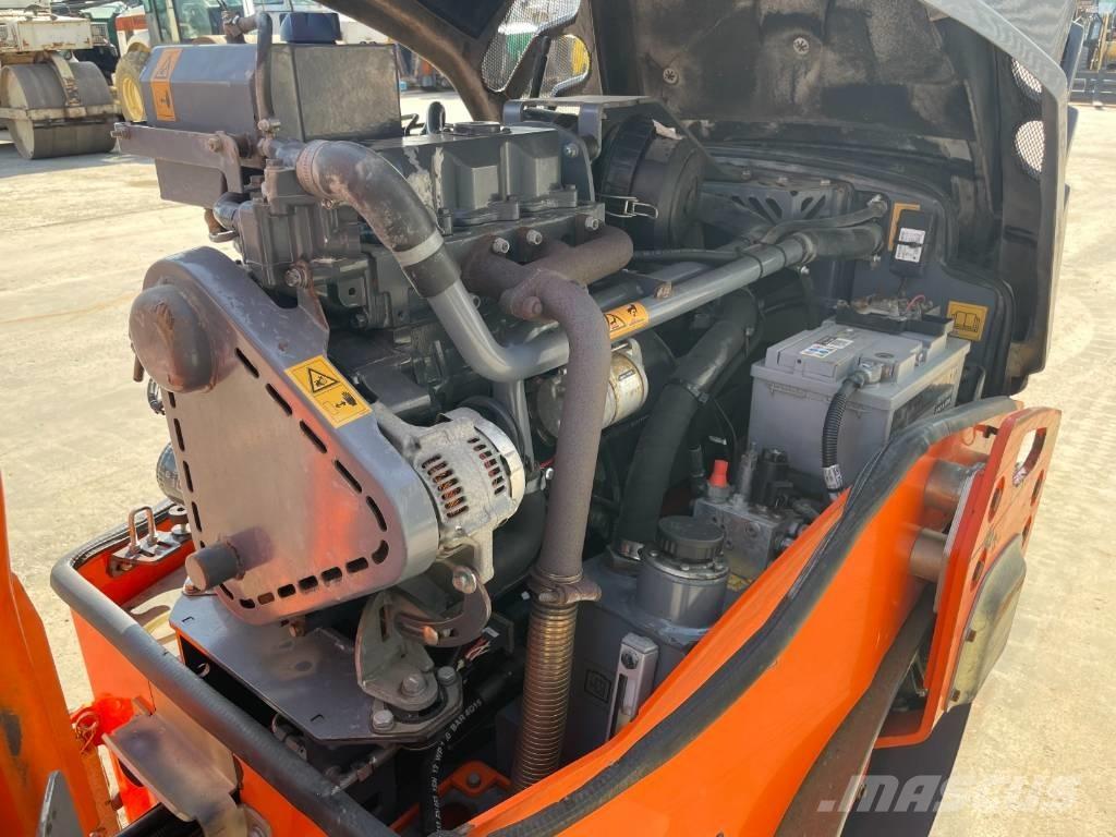 Hamm HD 10 VV Divvalču grunts veltņi