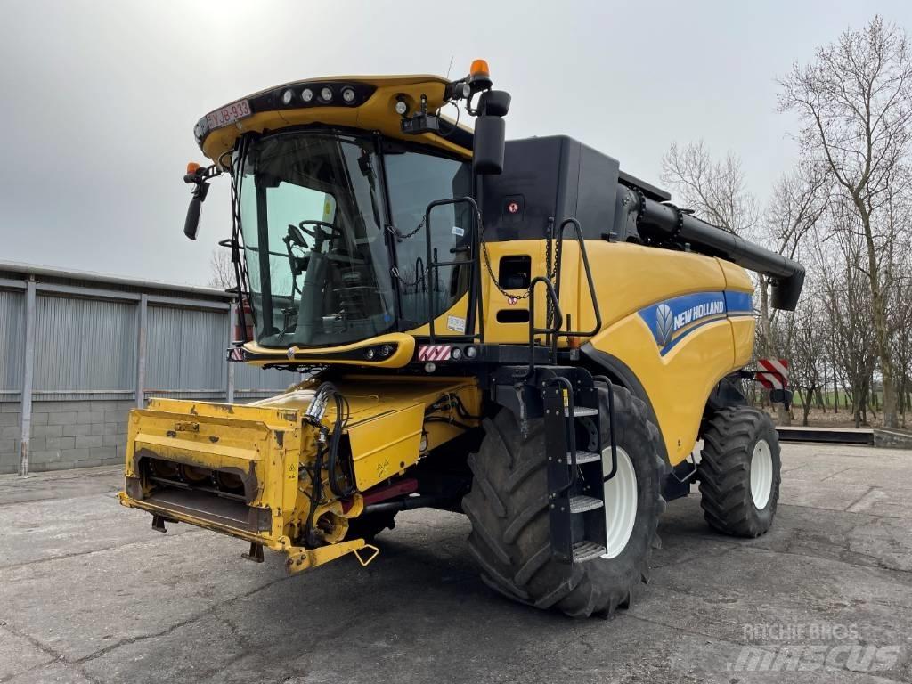 New Holland CX 8.80 Ražas novākšanas kombaini