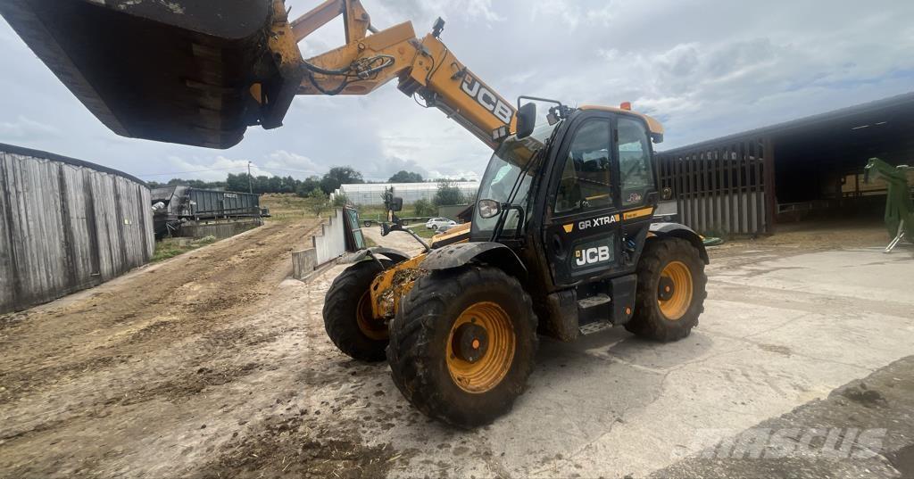 JCB 542-70 Xtra Lauksaimniecības pacēlāji
