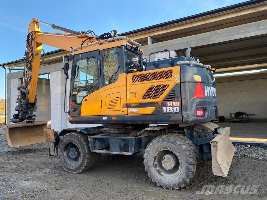 Hyundai HW 180 Ekskavatori uz riteņiem