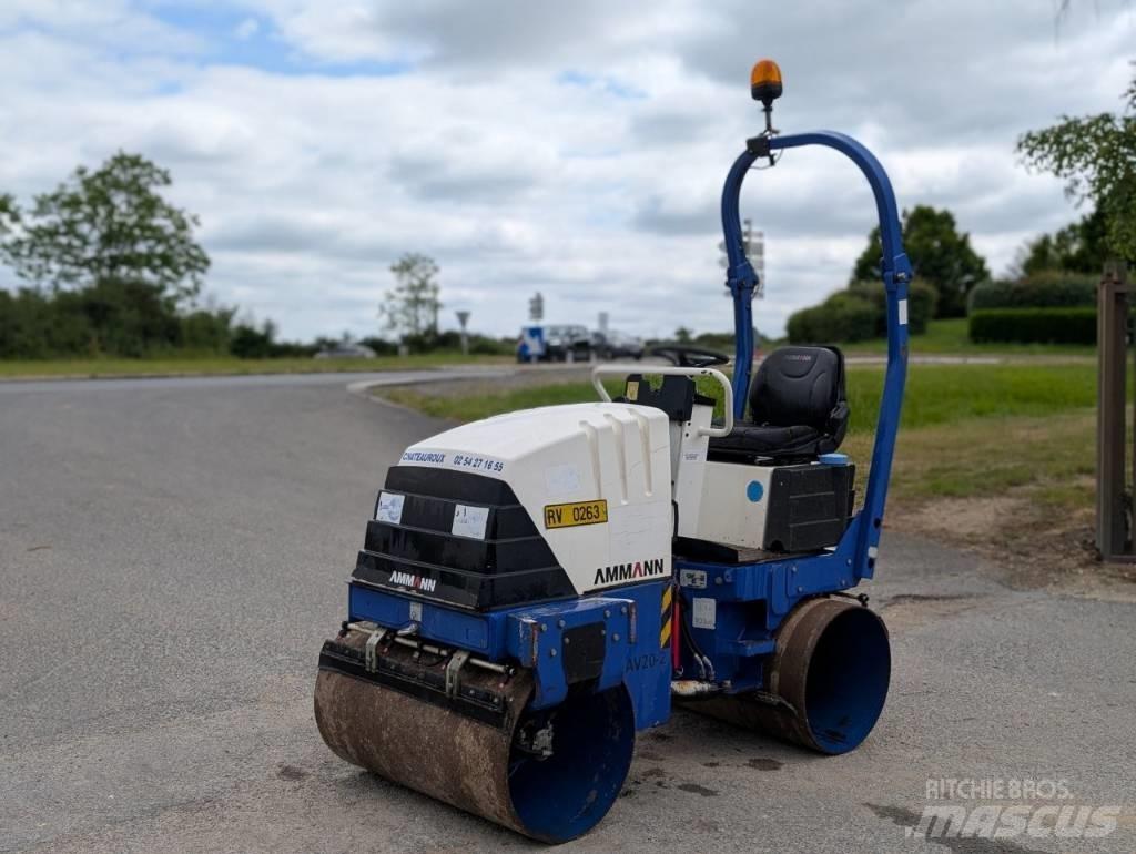 Ammann AV 20-2 Divvalču grunts veltņi