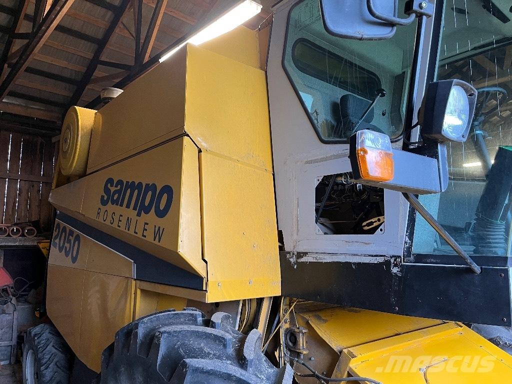 Sampo-Rosenlew 2050 Ražas novākšanas kombaini