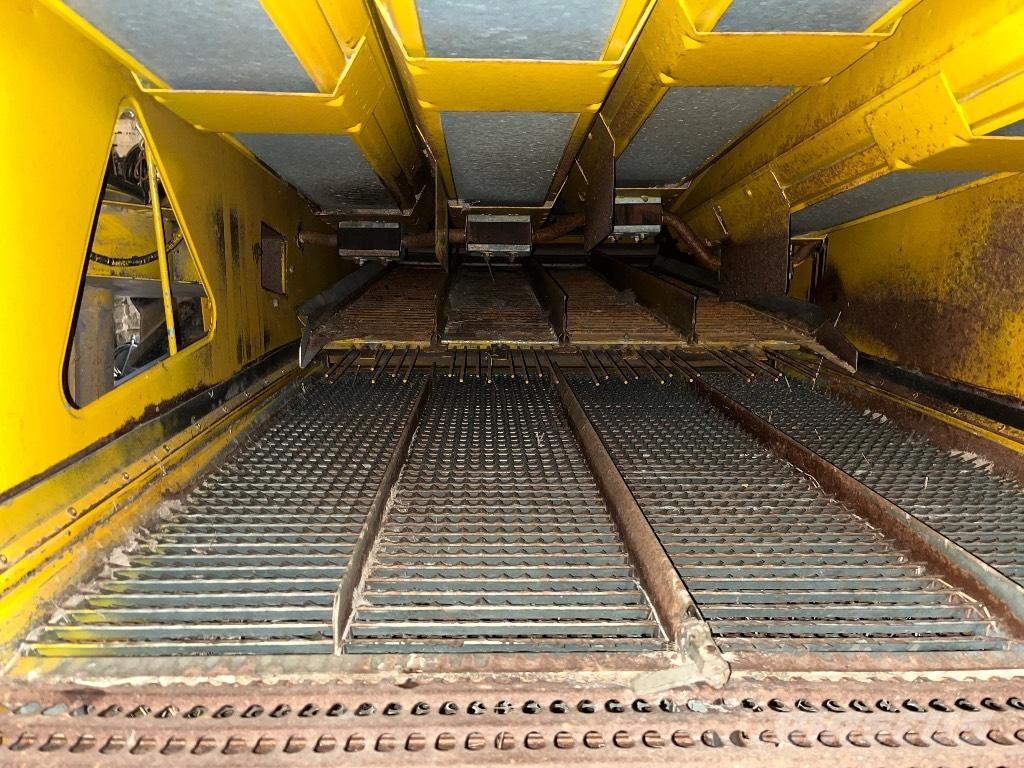 Sampo-Rosenlew 2050 Ražas novākšanas kombaini