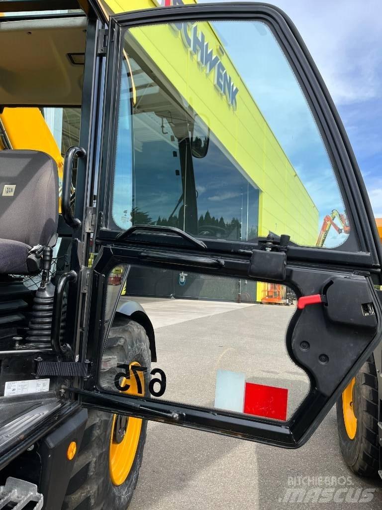 JCB 540-140 Teleskopiskie manipulatori