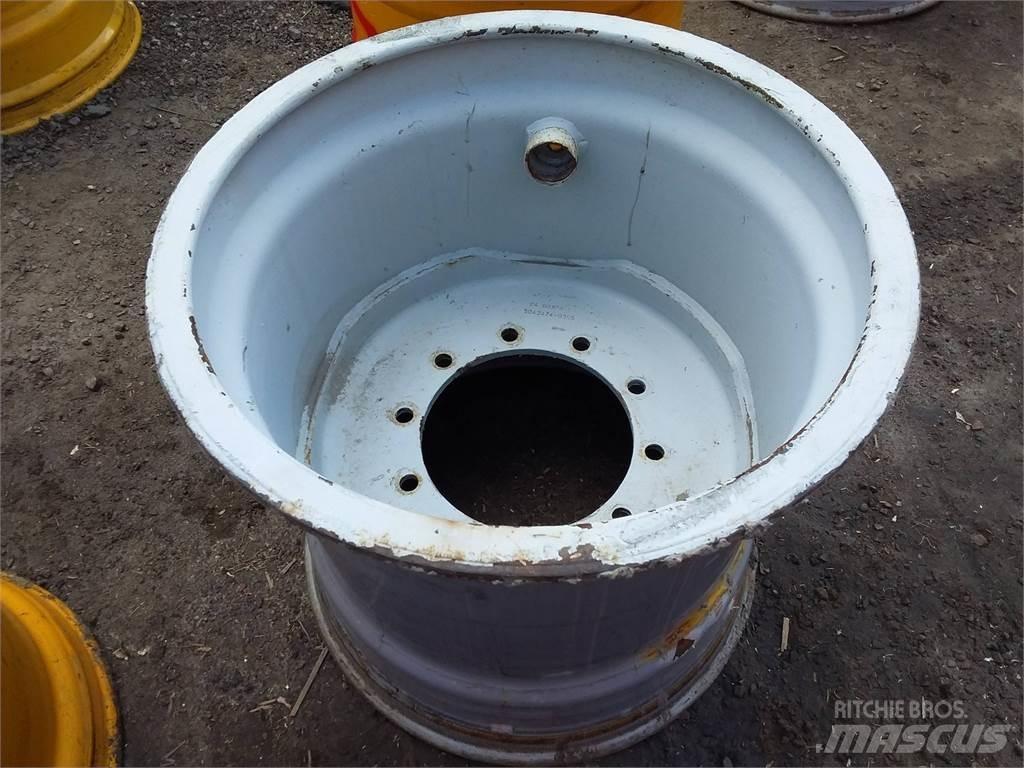 Valmet 801 24x26,5 Riepas, riteņi un diski