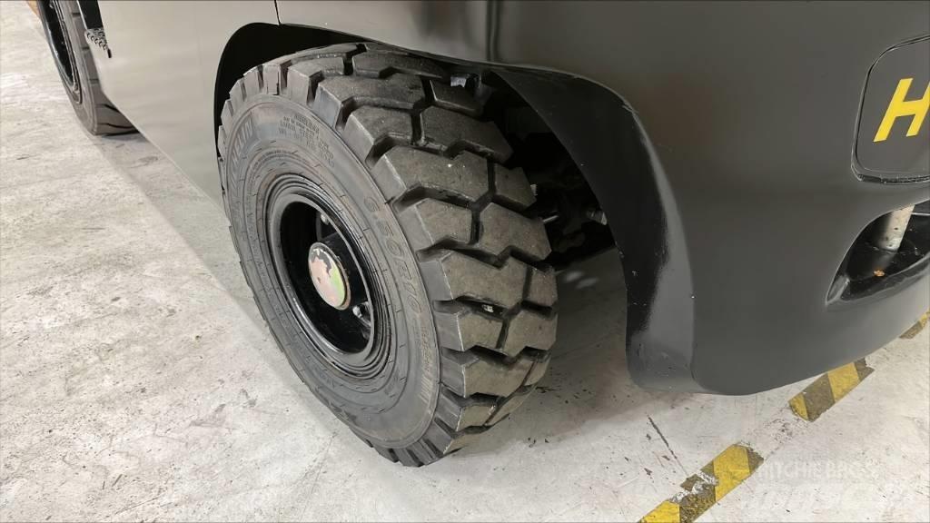 Hyster H 3.00 FT Tehnika ar dīzeļa dzinēju