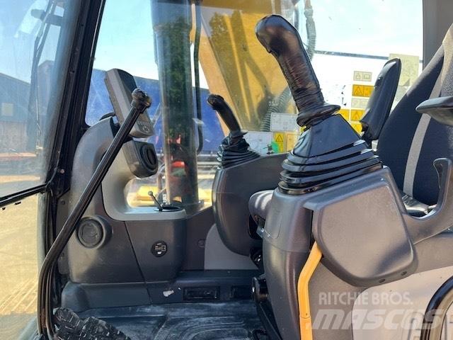 CAT 313 F LGC Kāpurķēžu ekskavatori