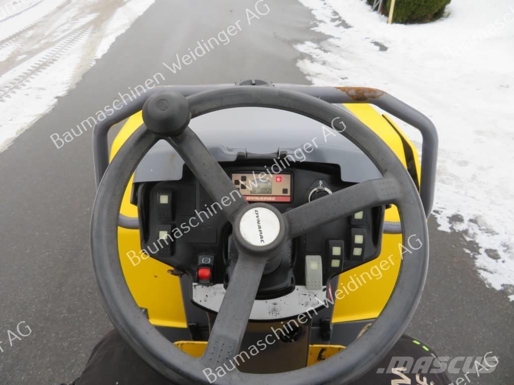 Dynapac CC 1100 Divvalču grunts veltņi