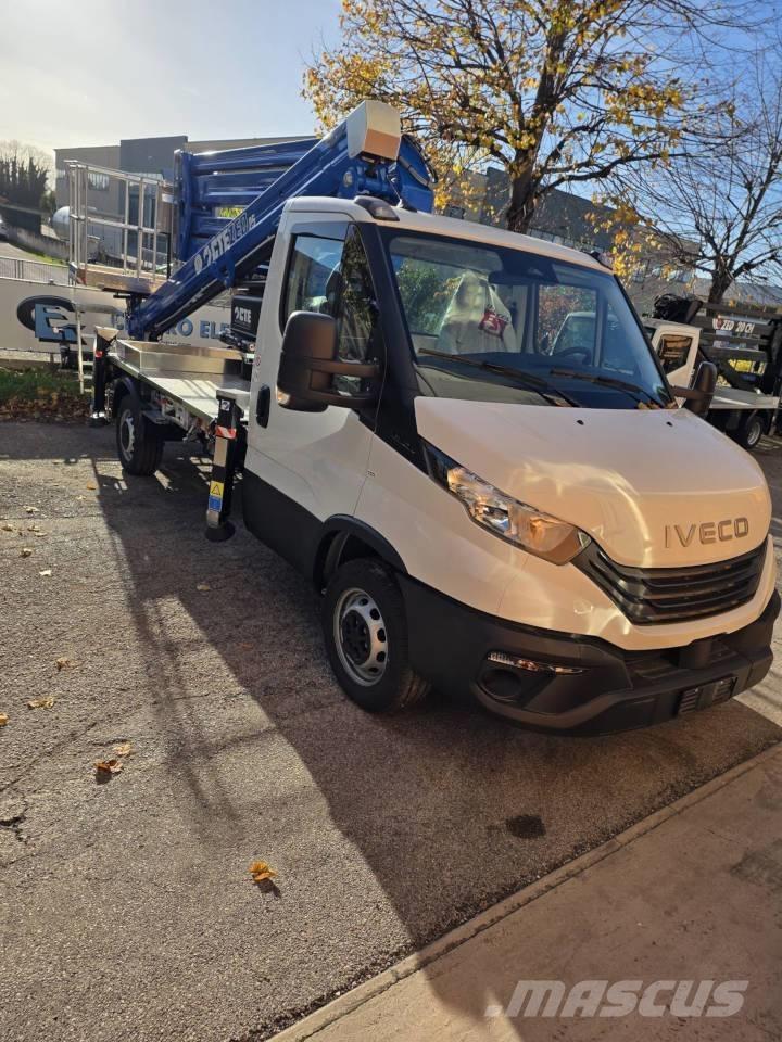 CTE ZED 25 Pacēlāji uz automašīnas bāzes