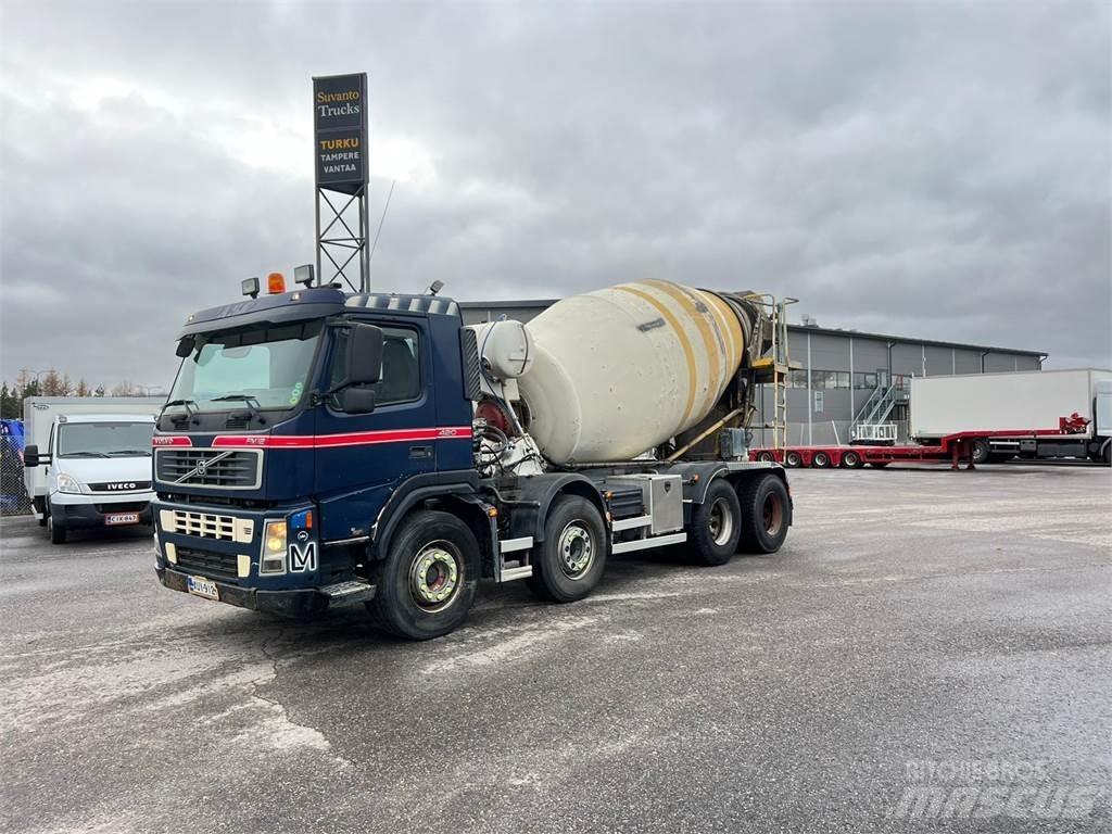 Volvo FM12 8X4 Betonvedēji