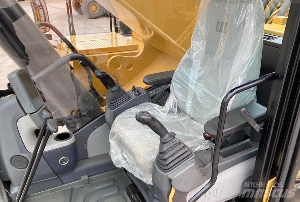 CAT 365 CL Kāpurķēžu ekskavatori