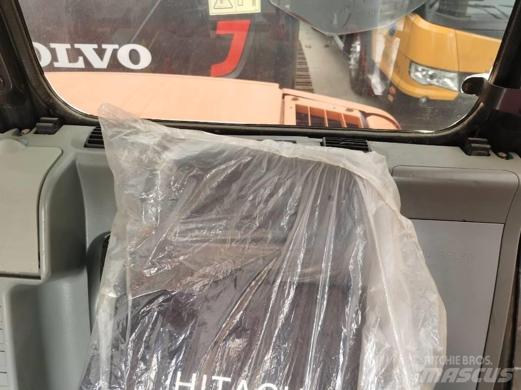 Hitachi ZX 70 Kāpurķēžu ekskavatori