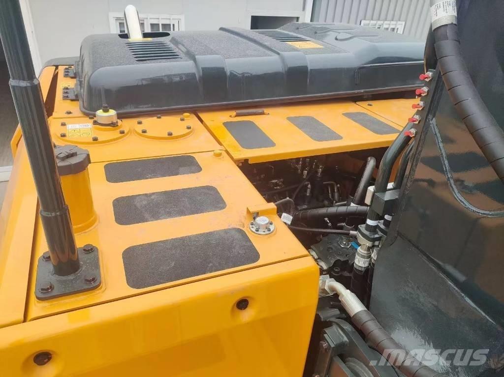 Hyundai HX 220 Kāpurķēžu ekskavatori