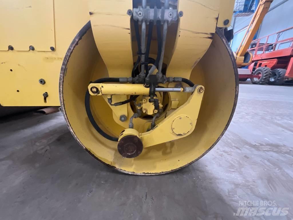 Bomag BW 138 AD Divvalču grunts veltņi