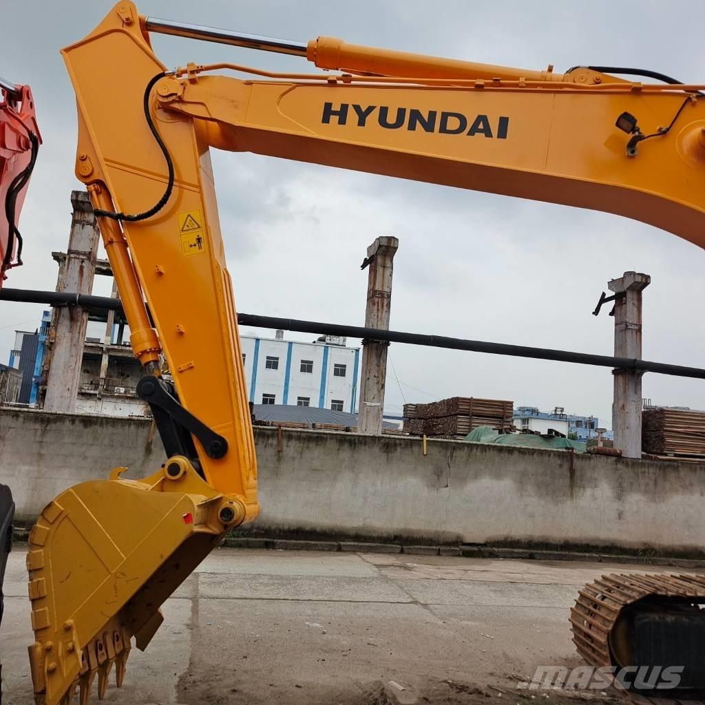 Hyundai 220 LC -9S Kāpurķēžu ekskavatori