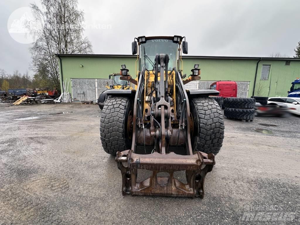 Volvo L 90 E Iekrāvēji uz riteņiem