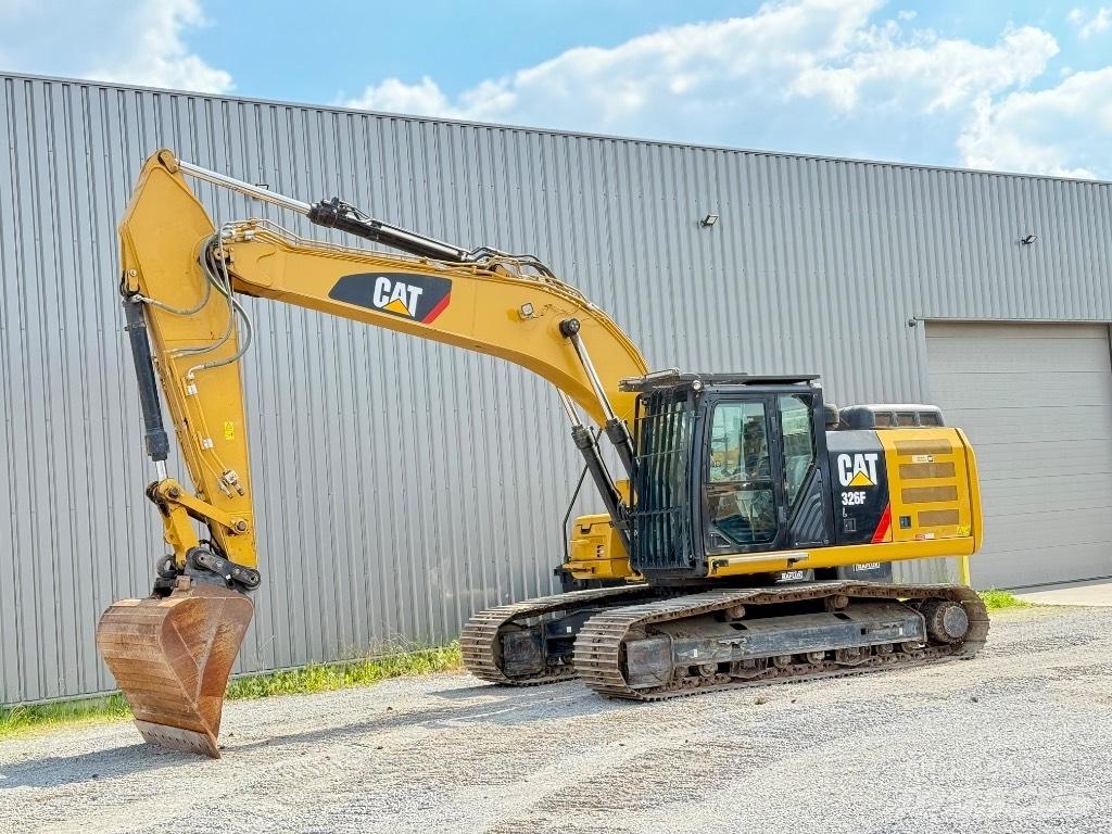 CAT 326 F L Kāpurķēžu ekskavatori