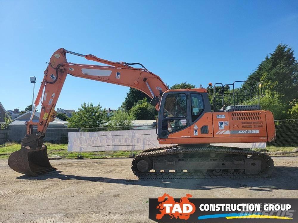 Doosan DX 225 LC-3 Kāpurķēžu ekskavatori