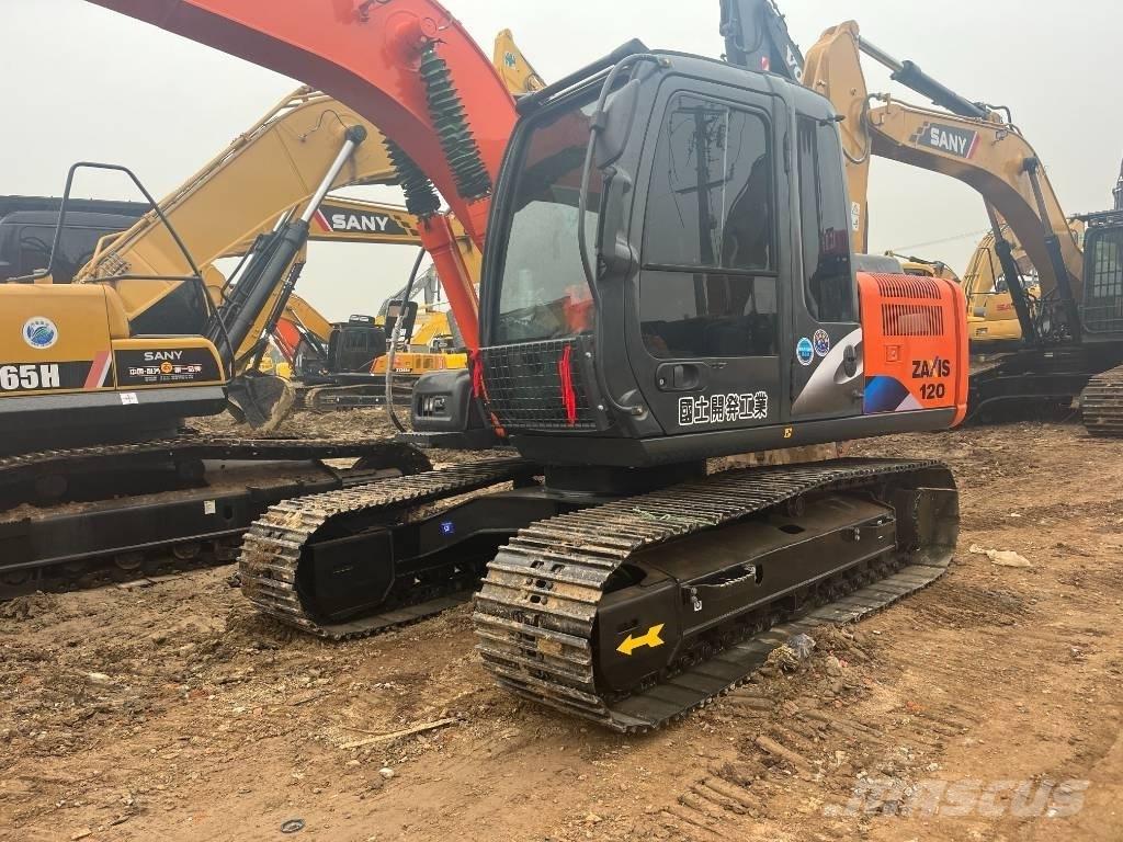 Hitachi ZX 120-6 Kāpurķēžu ekskavatori