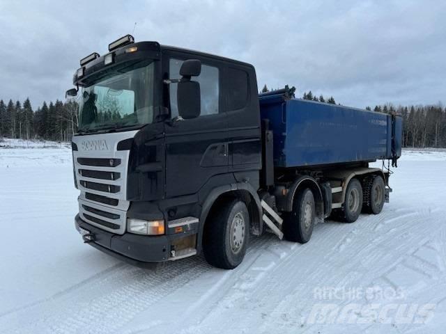 Scania R 500 Treileri ar āķi