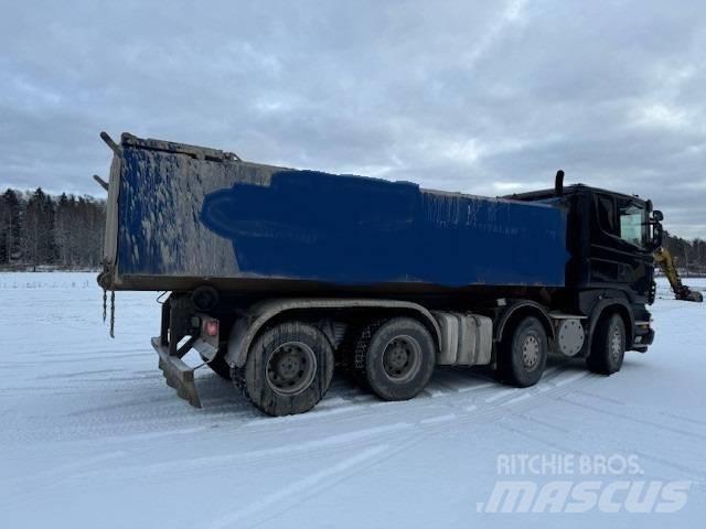 Scania R 500 Treileri ar āķi
